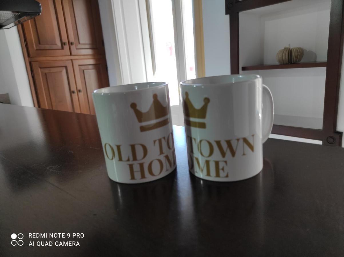 Old Town Home Iglesias Luaran gambar